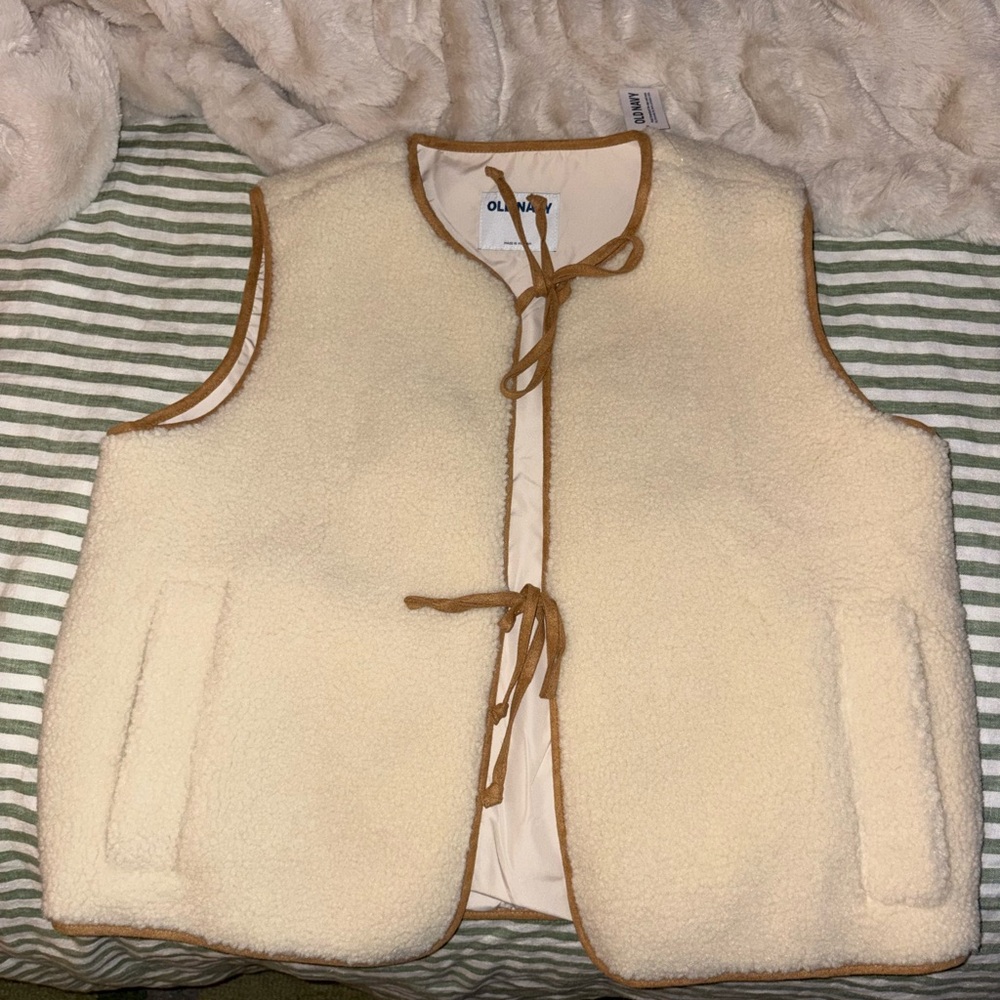 Old Navy Cream Vest with Brown Trim